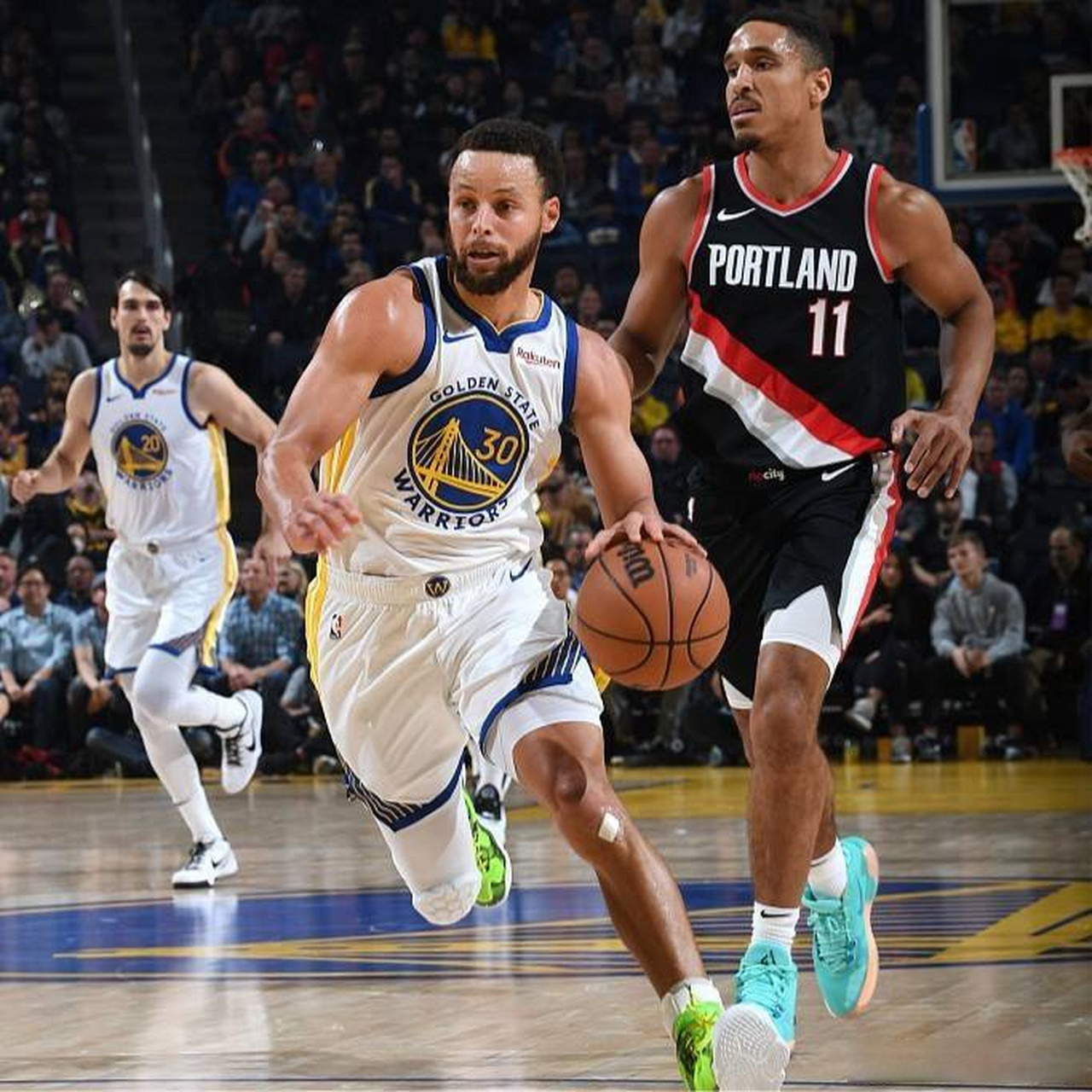 NBA西部决赛火热展开，勇士胜开拓者晋级总决赛的简单介绍